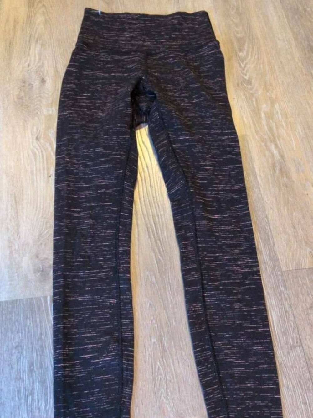 Lululemon Wunder Under Leggings size 4